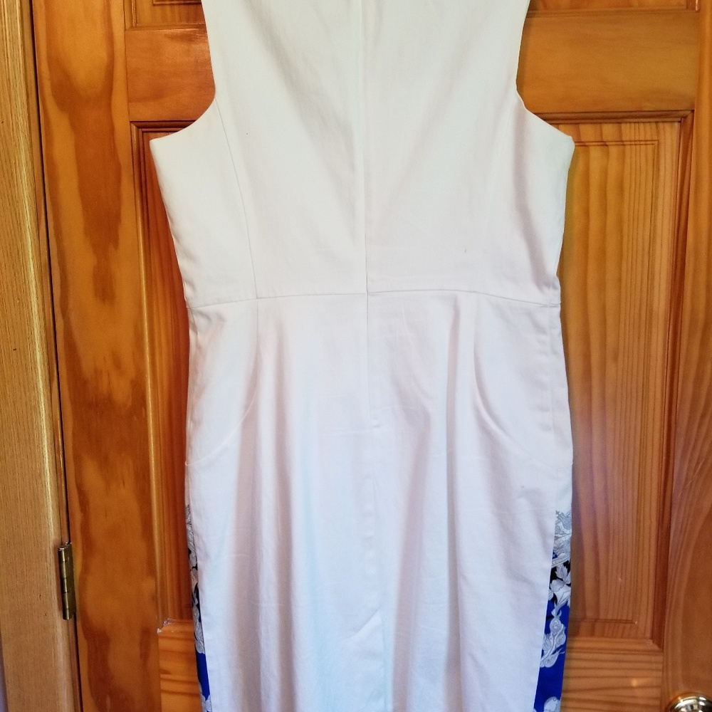 Dress, lined inside. - Picture 4 of 5